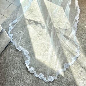 8 Ft Long Cathedral Wedding Bridal Lace Veil